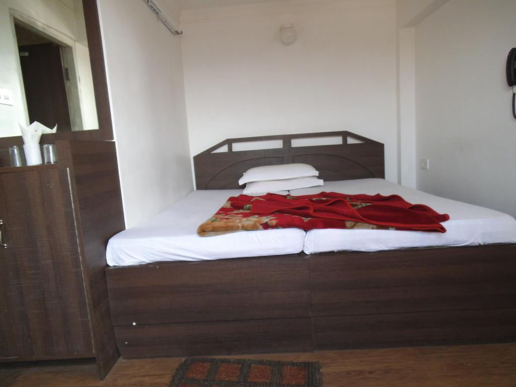 City Centre Hotel Agartala Cameră foto