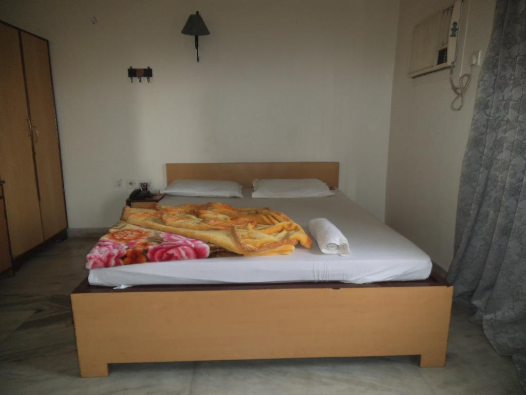City Centre Hotel Agartala Cameră foto